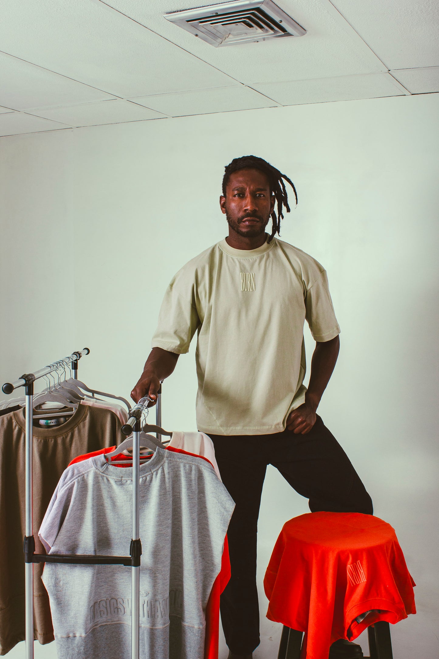 YES BASICO BOXI FIT T-SHIRTS